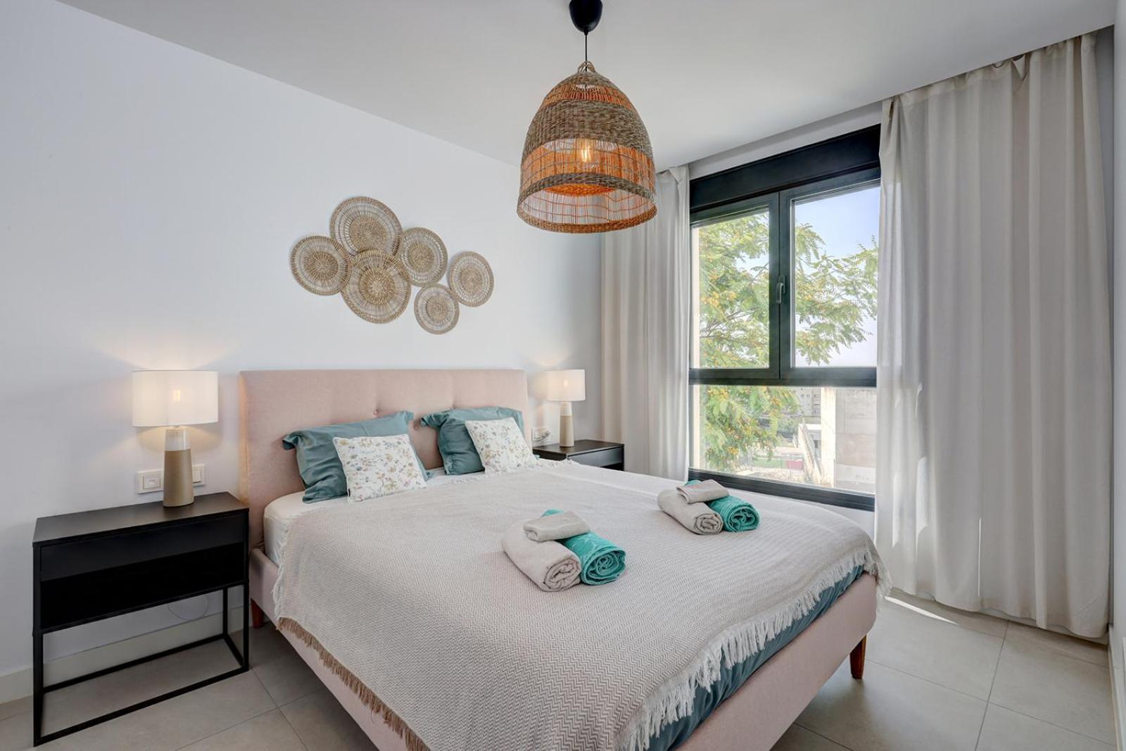 Estepona Place - Spacious Family City Apartment Экстерьер фото